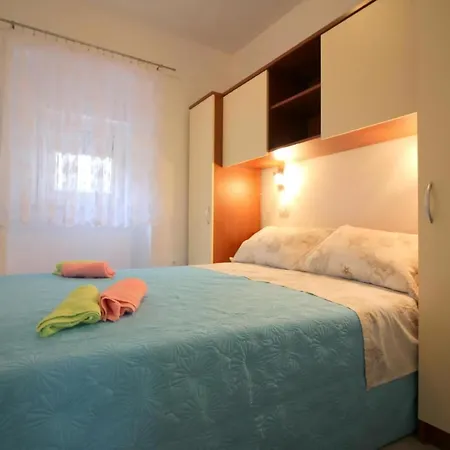 Zentrale, Strandnahe Noemi Apartment *